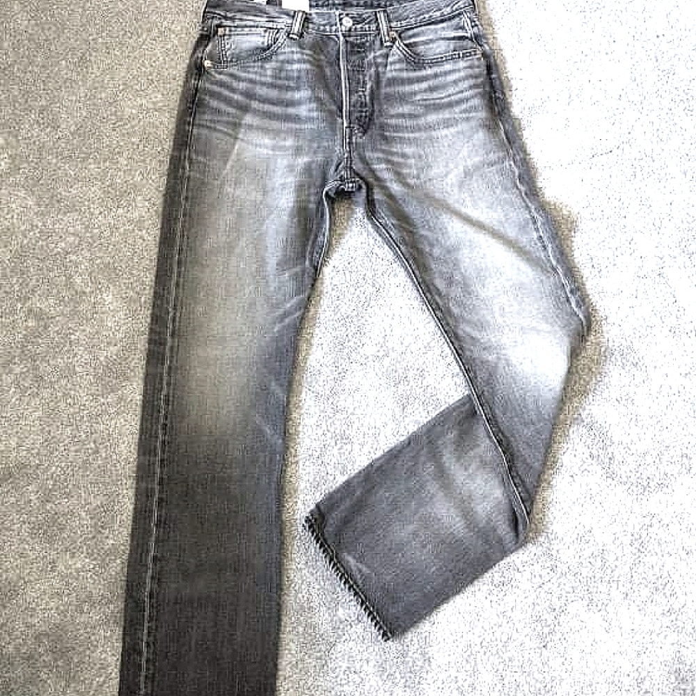 Levi's Original 501, Black, Straight Leg, Button Fly- Size 32x32, NWT